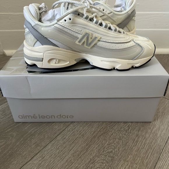 Aime Leon Dore New Balance 1000 Off-White Sneakers - Picture 3 of 4